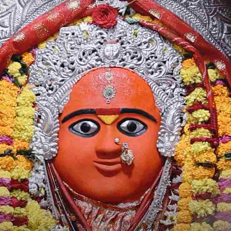 maiyya devwasini ka mujhko dwar mila